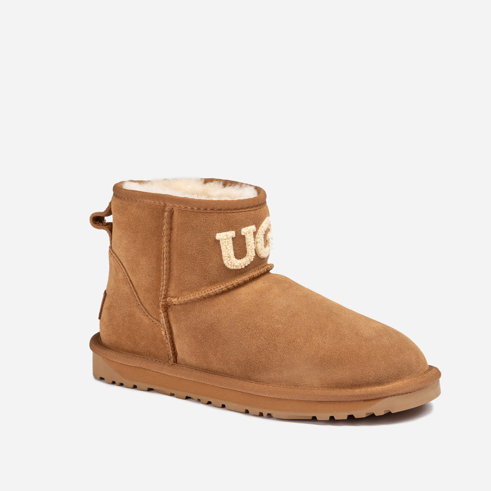 Ugg Classic Knit Logo Mini Boots (Water Resistant) - CHESTNUT