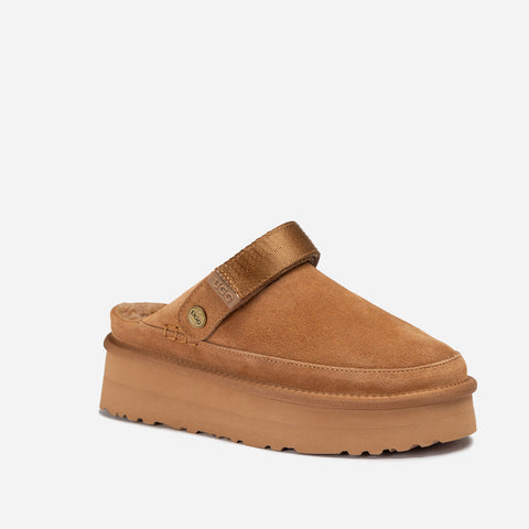 Ugg Oz Platform Shearling Clog - Chestnut